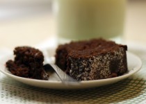 Choclate cake with green tea cream